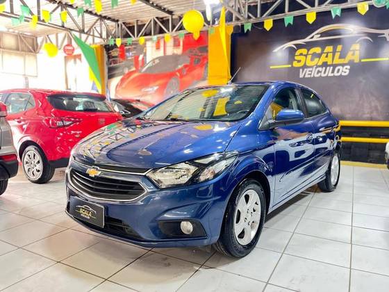 CHEVROLET ONIX 1.4 MPFI LT 8V FLEX 4P MANUAL CHEVROLET ONIX 1.4 MPFI LT 8V FLEX 4P MANUAL